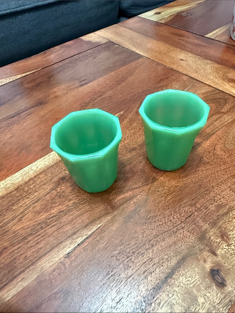 1940s Akro Slag Agate Green Octagonal Glass Cups Childs Set-2 Tumblers